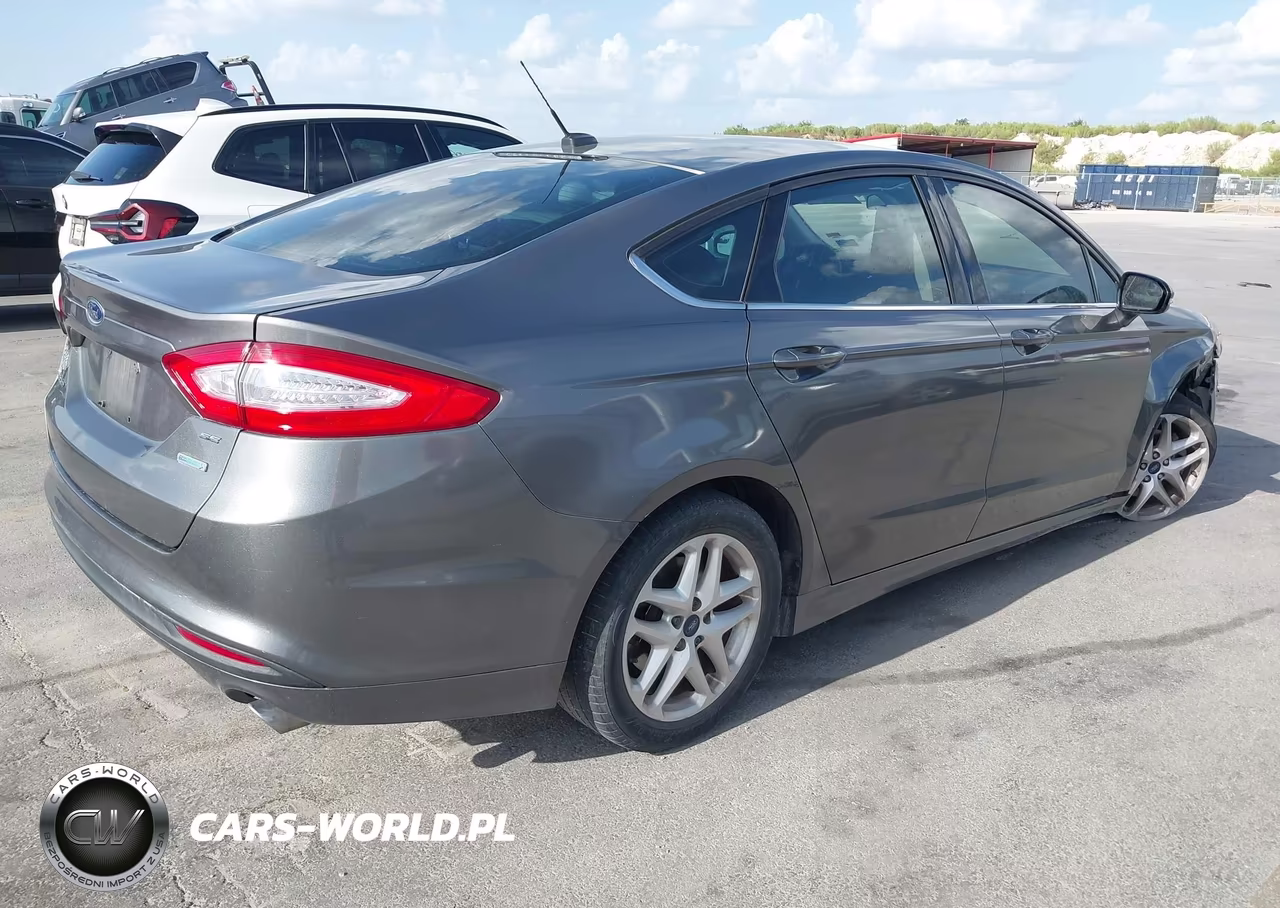 2014 Ford Fusion Se VIN:1FA6P0HD7E5386638 - 4