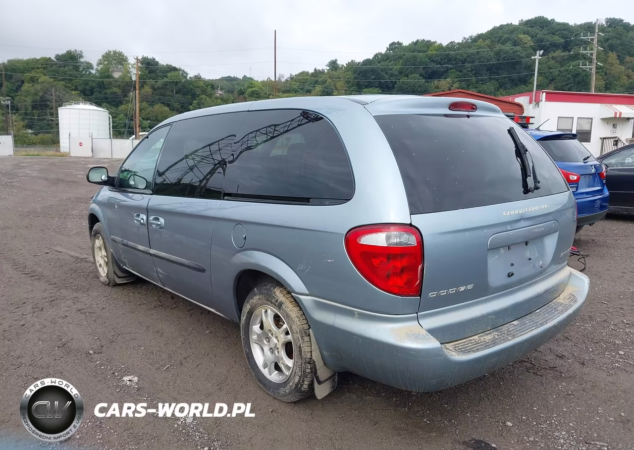2003 Dodge Grand Caravan Sport VIN:2D4GP44L53R140760 - 3