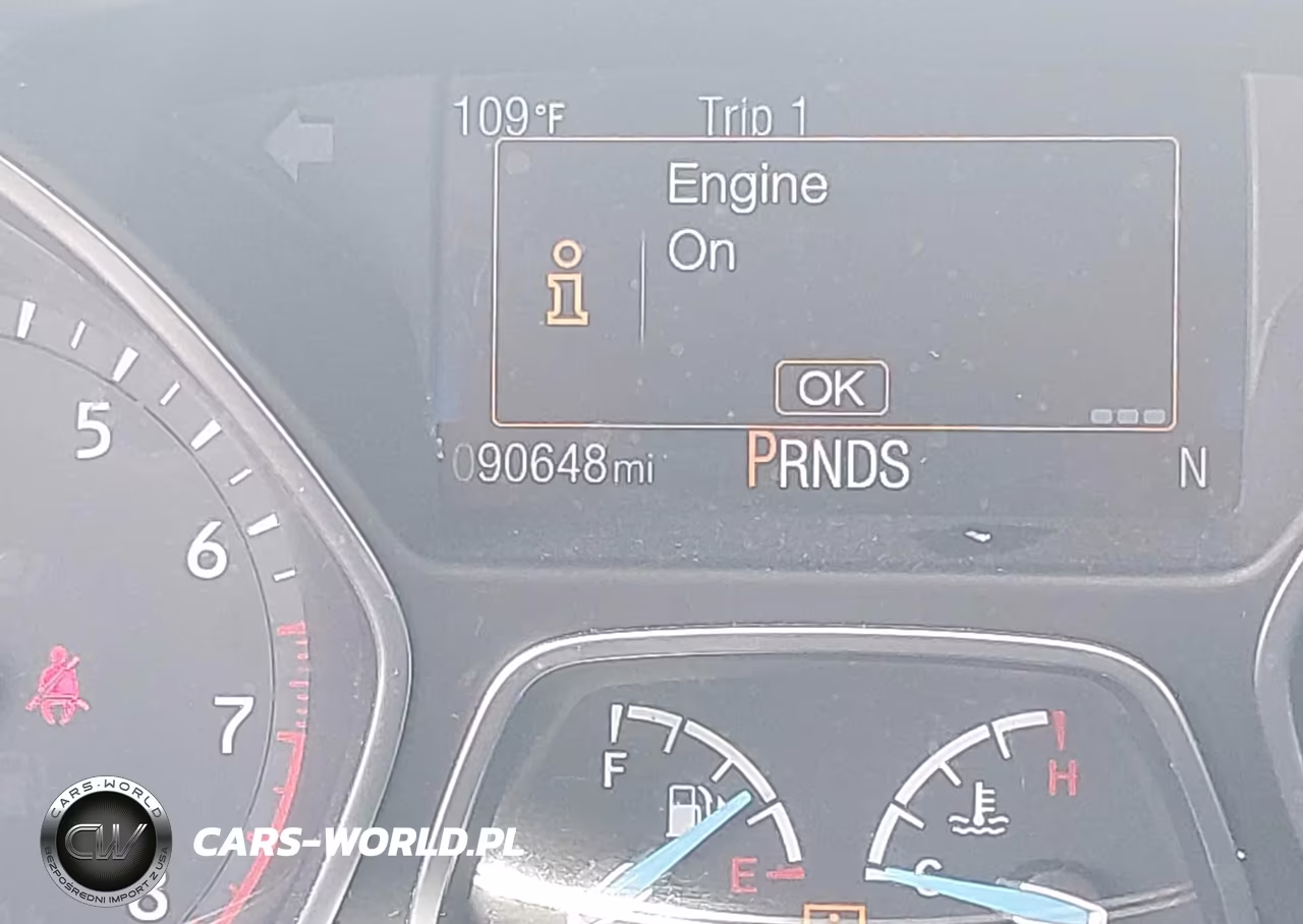 2018 Ford Focus Titanium VIN:1FADP3J27JL294260 - 16