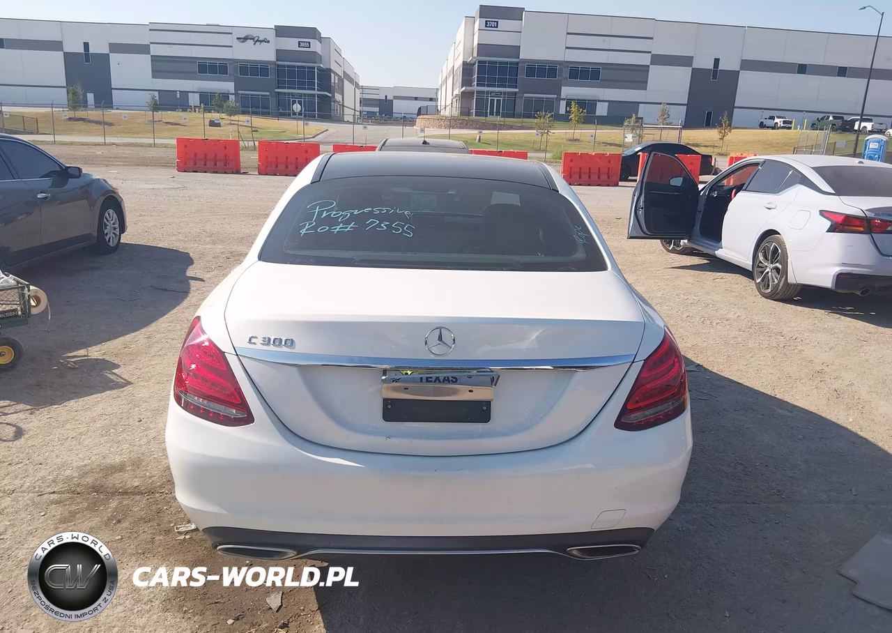 2015 Mercedes-Benz C 300 Luxury VIN:55SWF4JB5FU042978 - 14