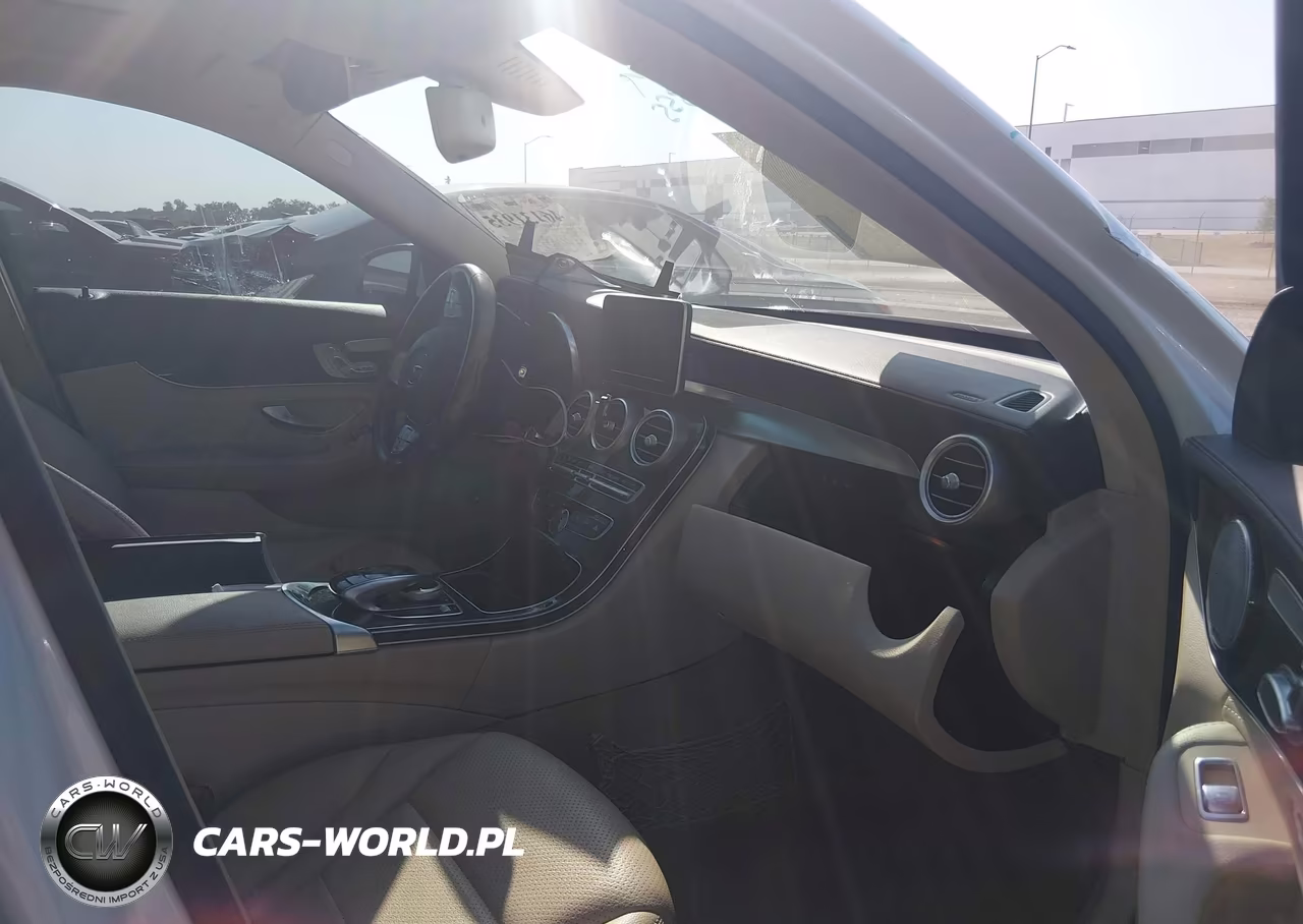 2015 Mercedes-Benz C 300 Luxury VIN:55SWF4JB5FU042978 - 5