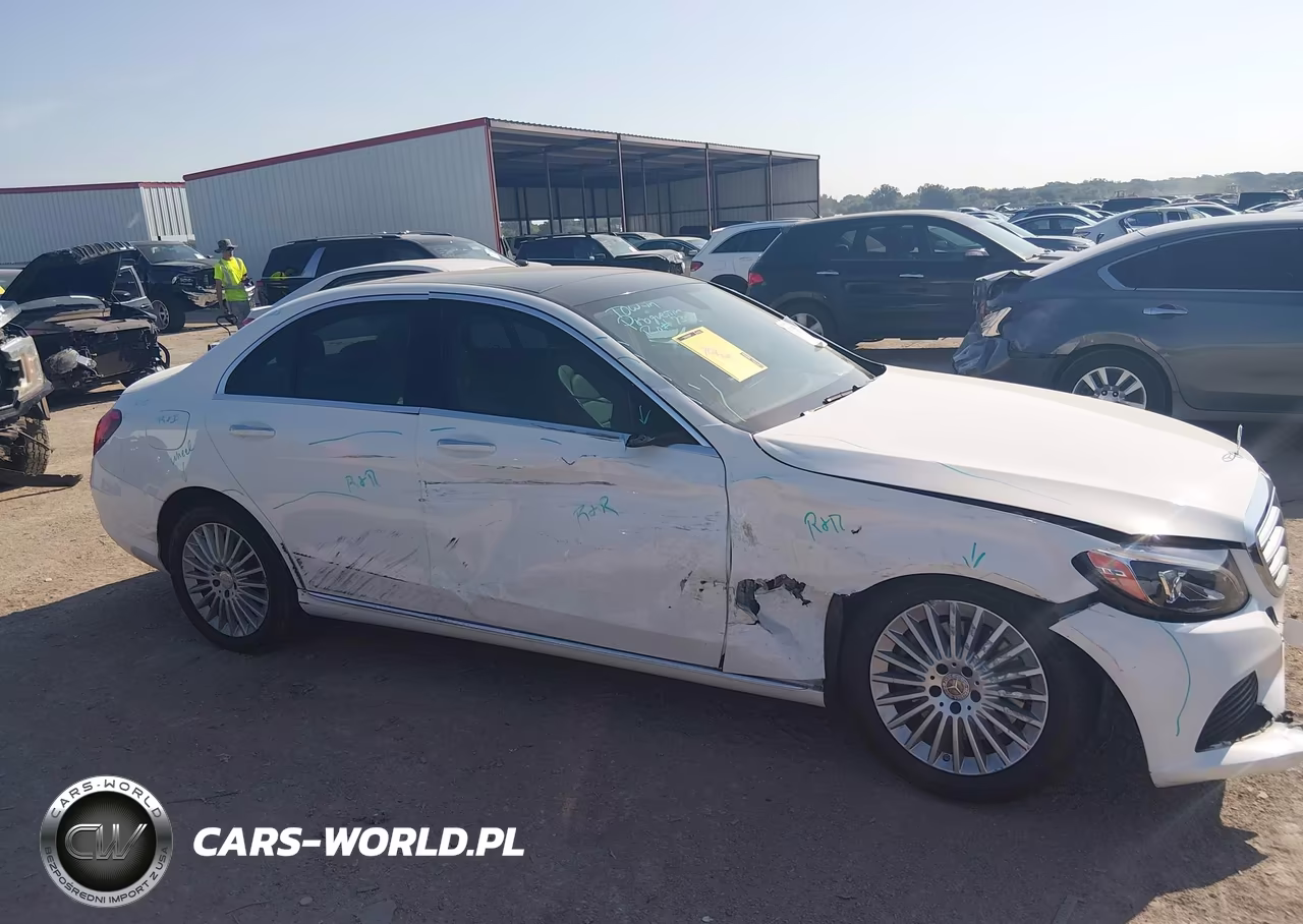 2015 Mercedes-Benz C 300 Luxury VIN:55SWF4JB5FU042978 - 6