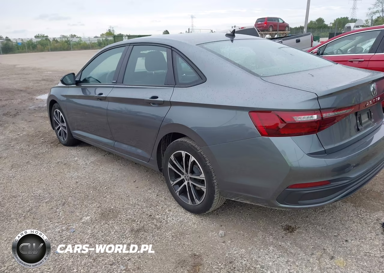 2025 Volkswagen Jetta 1.5T Sport VIN:3VWBX7BUXSM014272 - 3