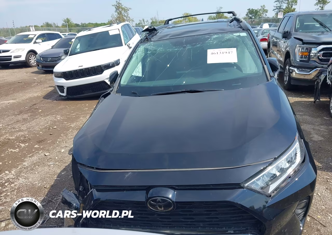 2020 Toyota Rav4 Xle VIN:2T3P1RFV9LW137909 - 13