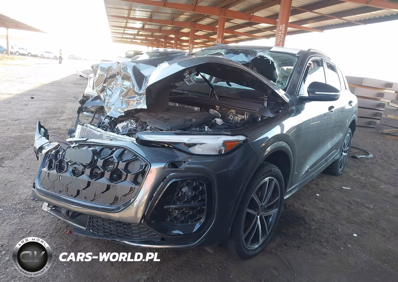 2026 Audi Q5 VIN:WA15AAGU7T2011047 - 2