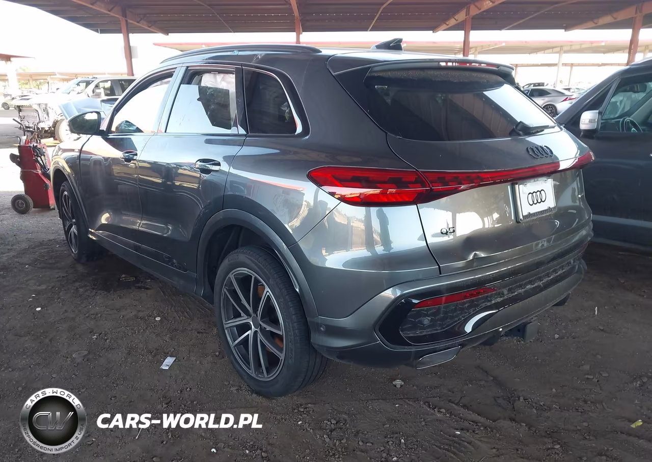 2026 Audi Q5 VIN:WA15AAGU7T2011047 - 3