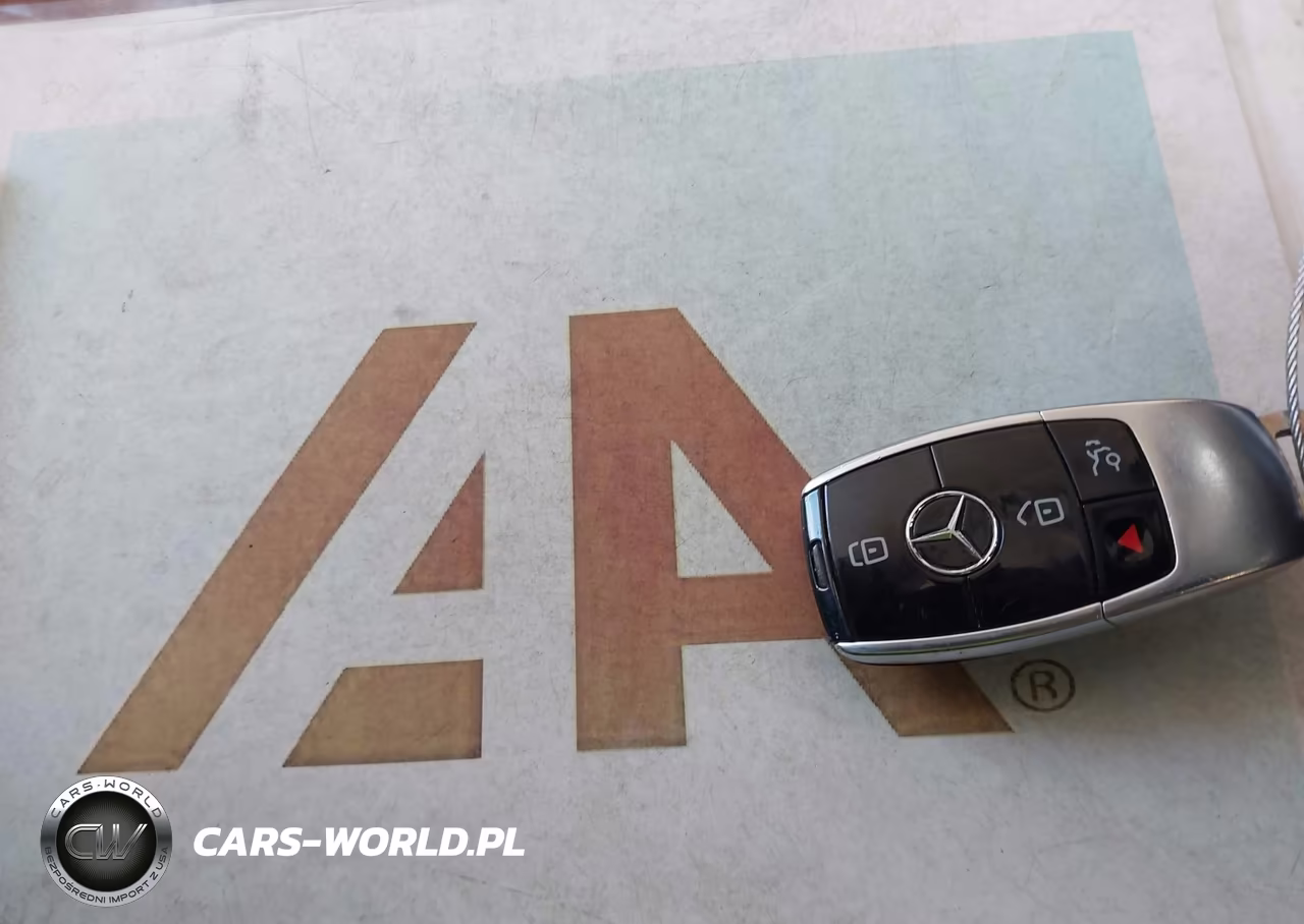 2021 Mercedes-Benz E 350 VIN:W1KZF8DB3MA924504 - 11