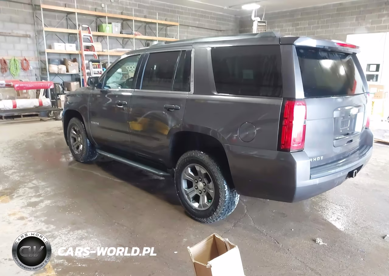 2018 Chevrolet Tahoe Ls VIN:1GNSKAEC3JR348763 - 3