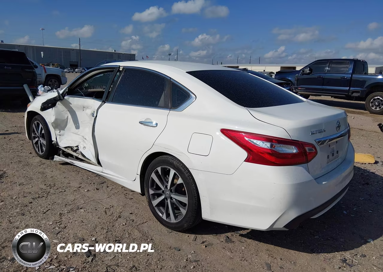 2017 Nissan Altima 2.5 S VIN:1N4AL3AP3HN348629 - 3
