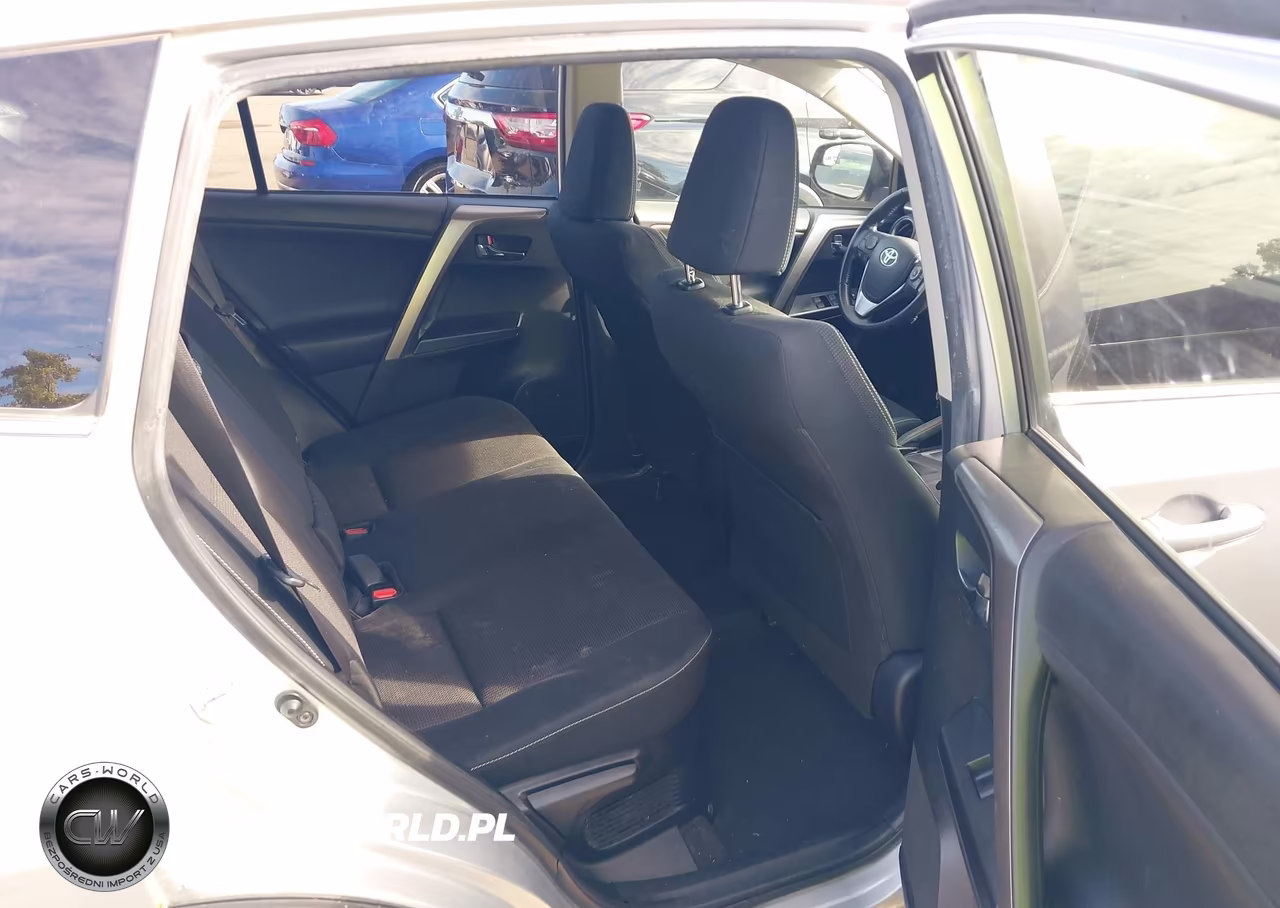 2016 Toyota Rav4 Hybrid Xle VIN:JTMRJREVXGD041090 - 8