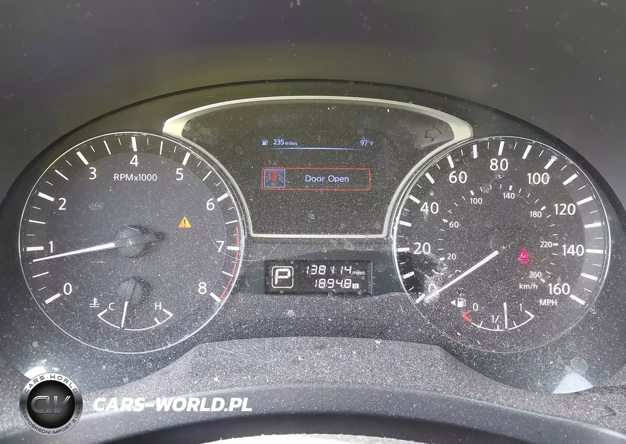 2014 Nissan Altima 2.5 S VIN:1N4AL3AP1EN215363 - 7