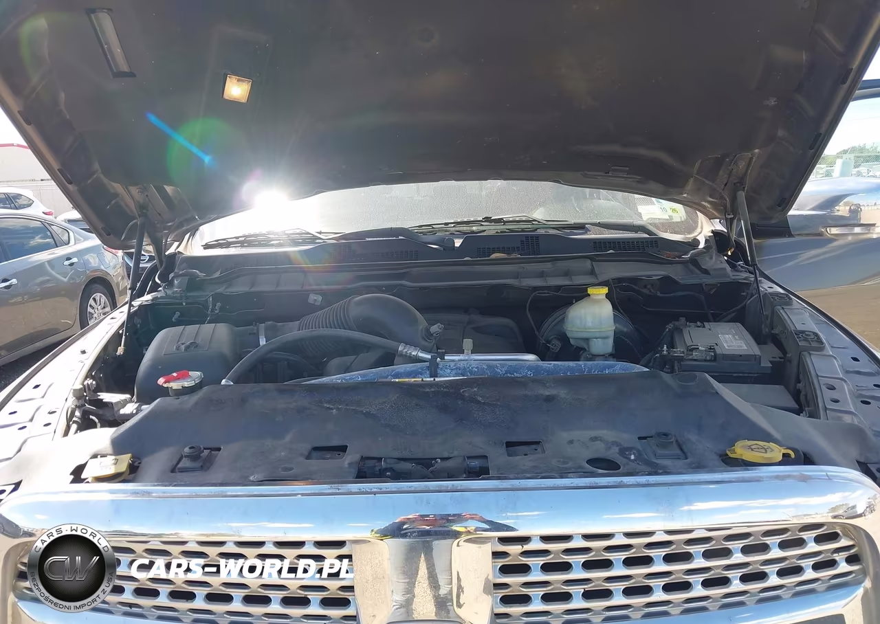 2016 Ram 1500 Laramie VIN:1C6RR6NT6GS312185 - 10