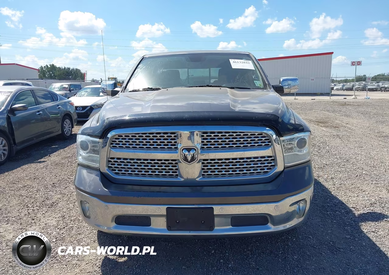 2016 Ram 1500 Laramie VIN:1C6RR6NT6GS312185 - 12