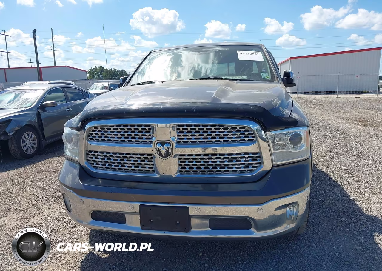 2016 Ram 1500 Laramie VIN:1C6RR6NT6GS312185 - 6