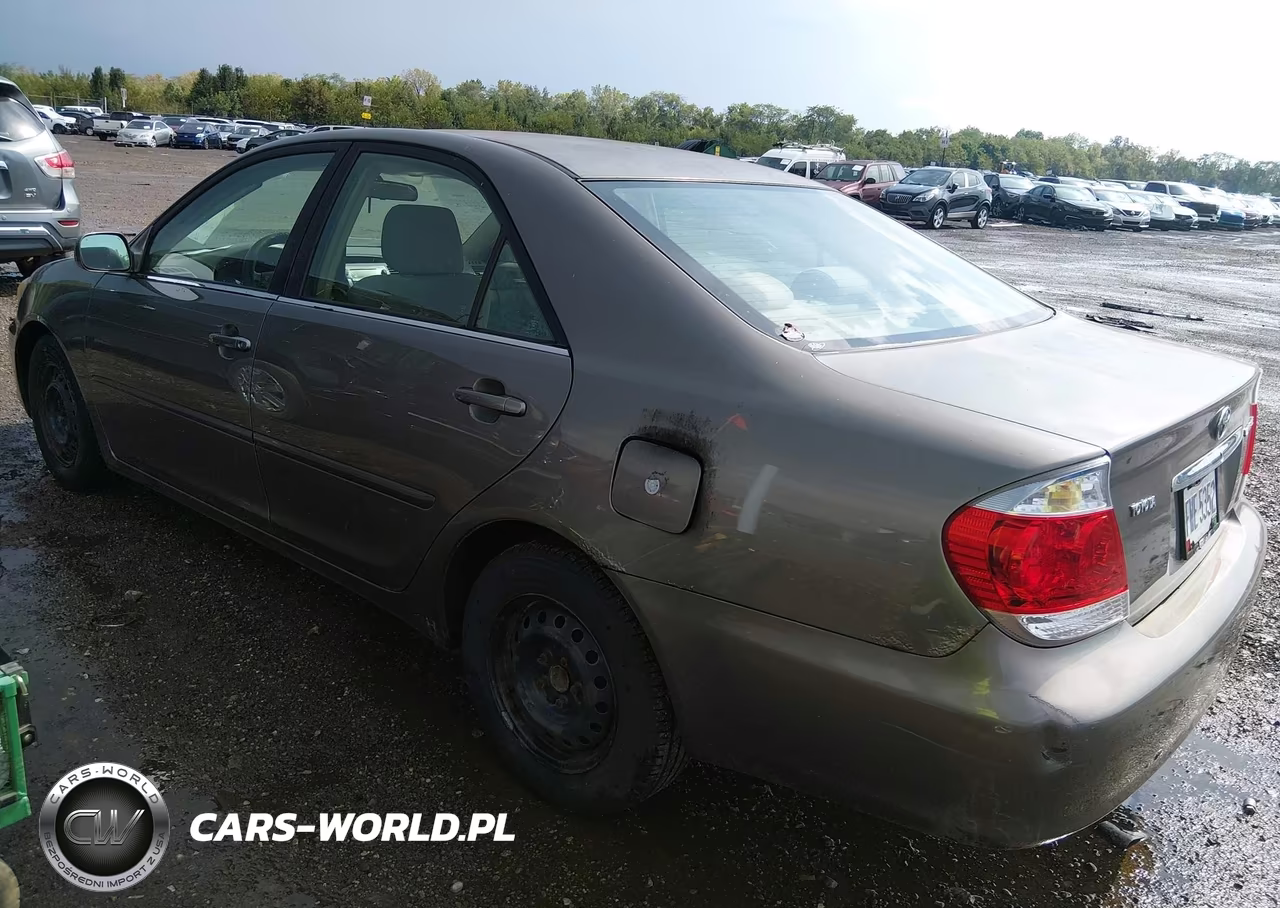 2006 Toyota Camry Le VIN:4T1BE32K66U726016 - 3