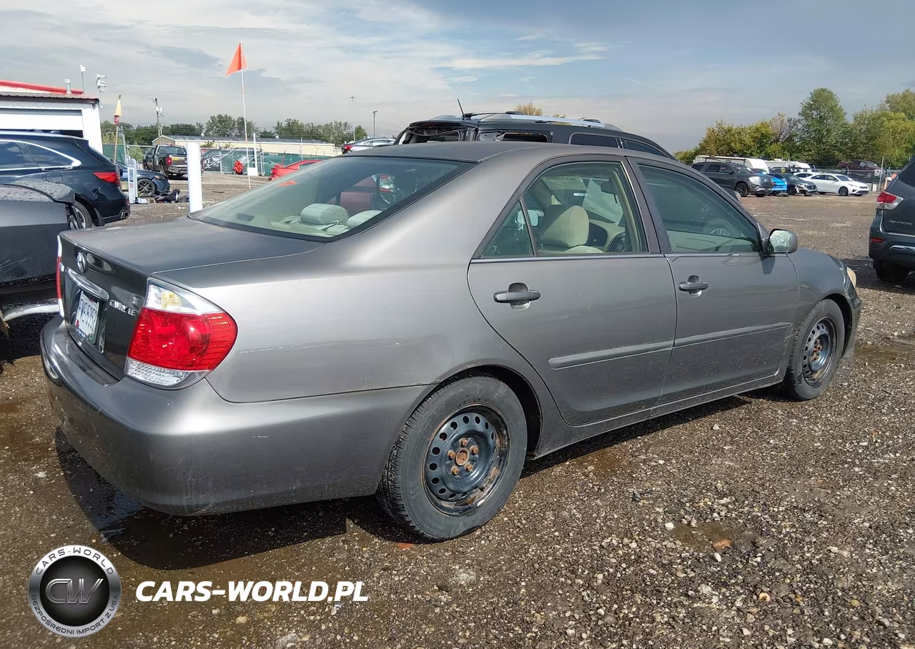 2006 Toyota Camry Le VIN:4T1BE32K66U726016 - 4