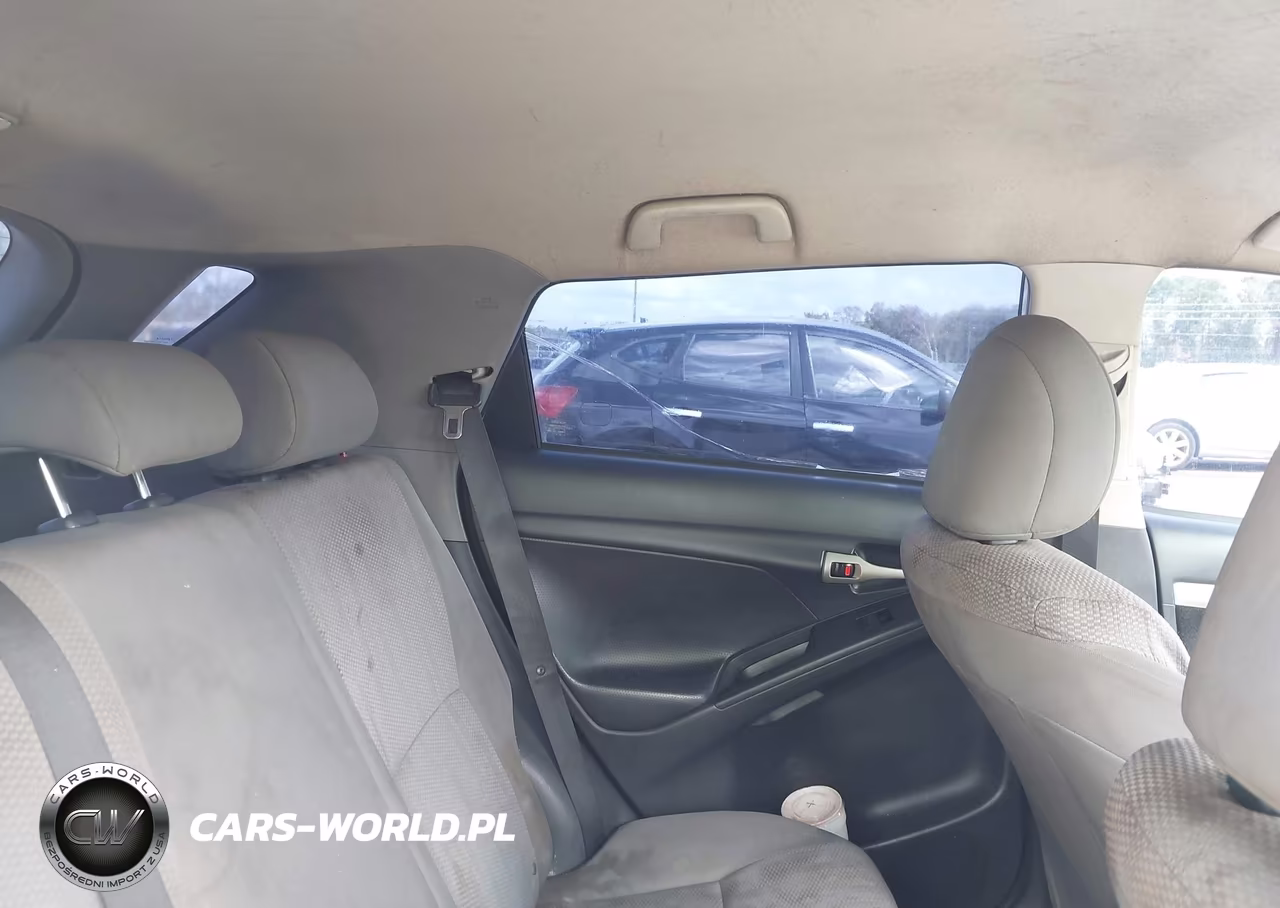 2011 Toyota Matrix VIN:2T1KU4EE1BC538305 - 8