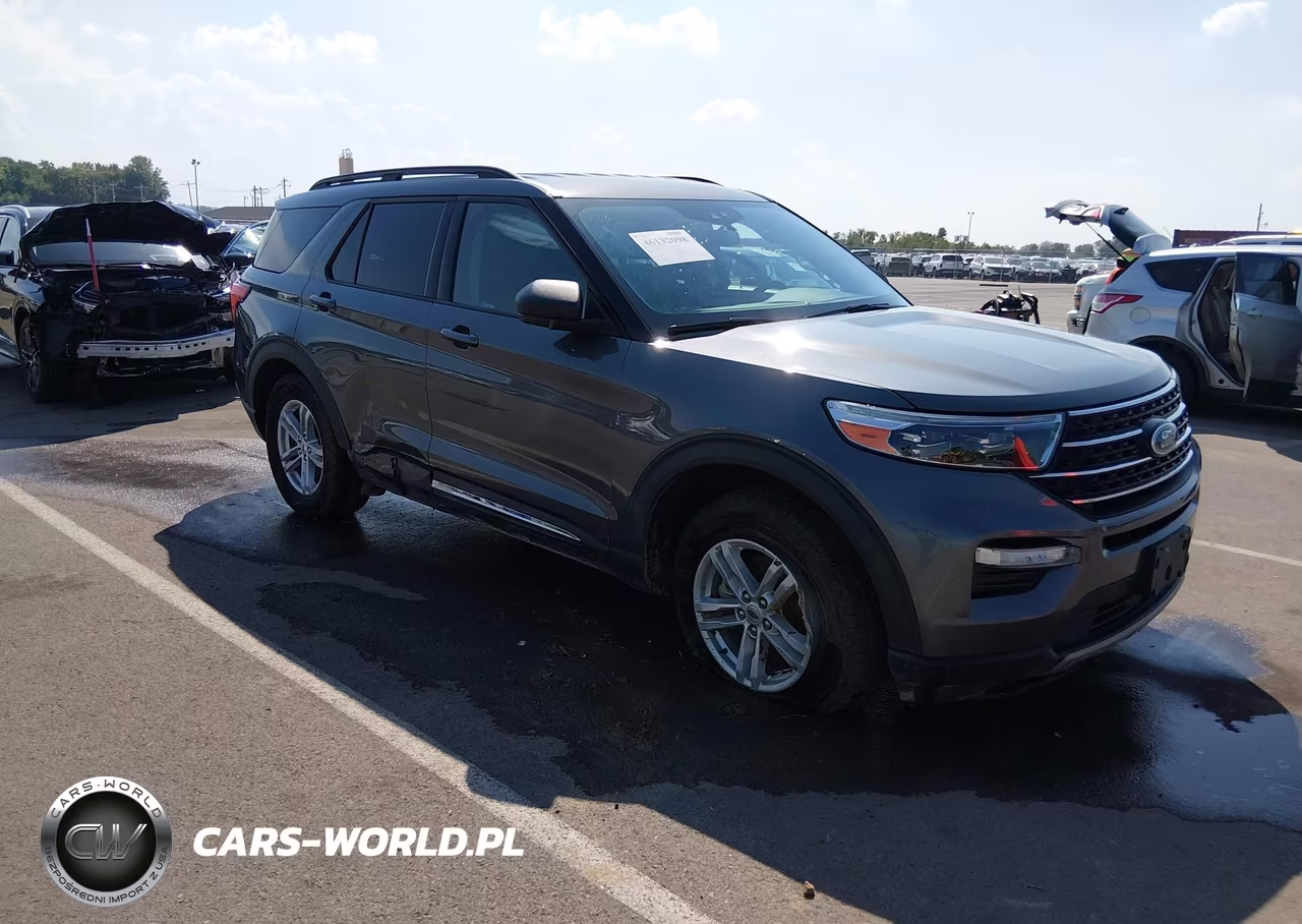2021 Ford Explorer Xlt