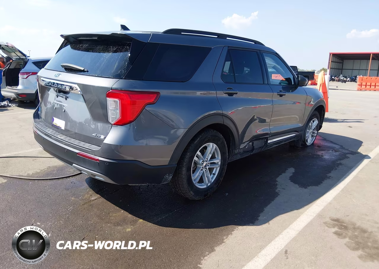 2021 Ford Explorer Xlt VIN:1FMSK8DH5MGB69649 - 4