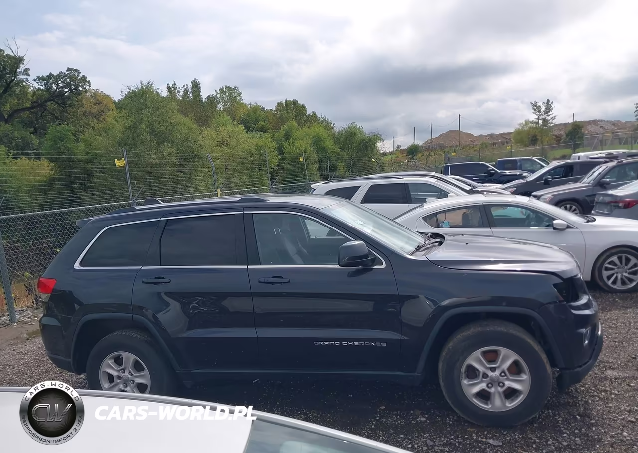 2014 Jeep Grand Cherokee Laredo VIN:1C4RJFAG5EC236605 - 13