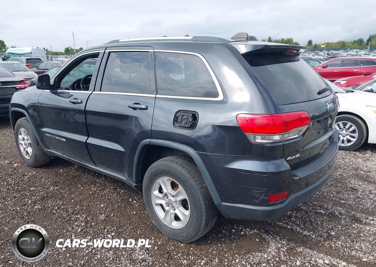 2014 Jeep Grand Cherokee Laredo VIN:1C4RJFAG5EC236605 - 3