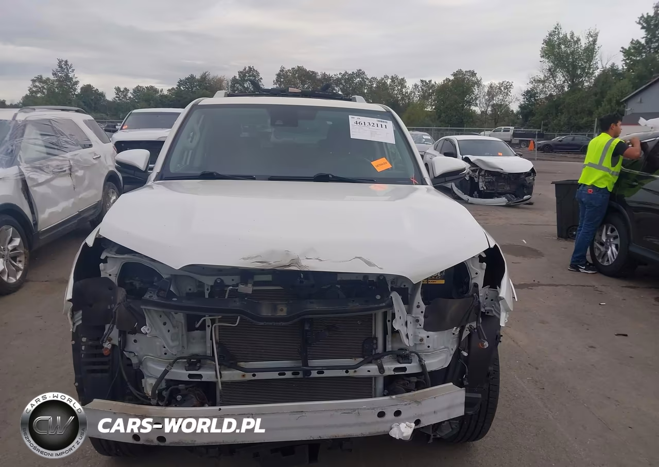 2020 Toyota 4Runner Limited VIN:JTEBU5JR1L5753725 - 13