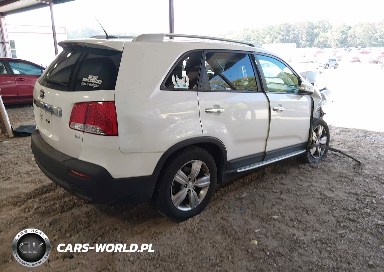 2013 Kia Sorento Ex VIN:5XYKU3A63DG334718 - 4