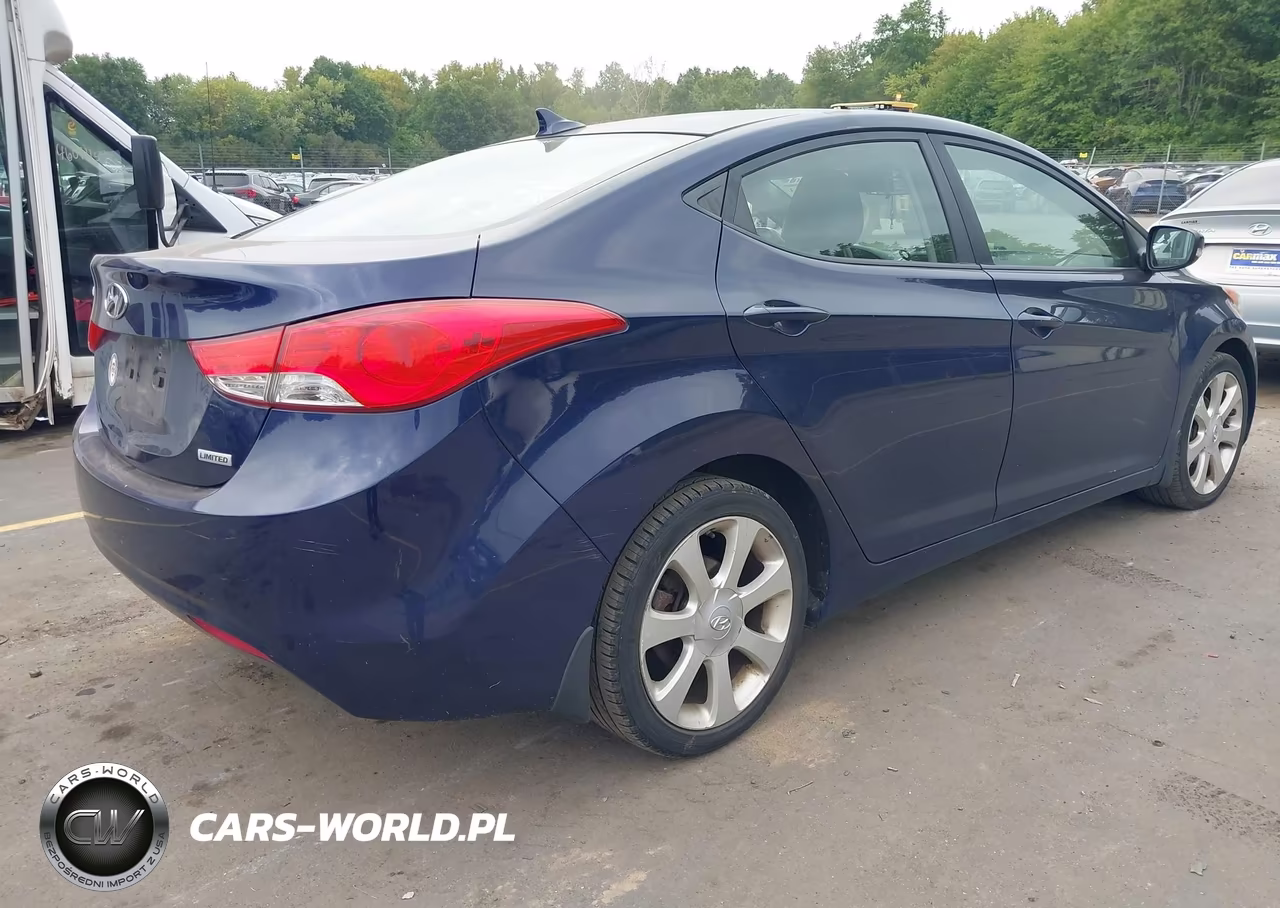 2012 Hyundai Elantra Limited VIN:5NPDH4AE3CH132768 - 4