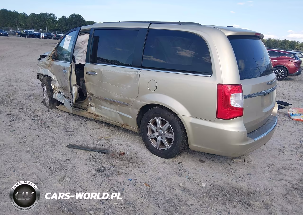 2011 Chrysler Town & Country Touring VIN:2A4RR5DG5BR771574 - 3