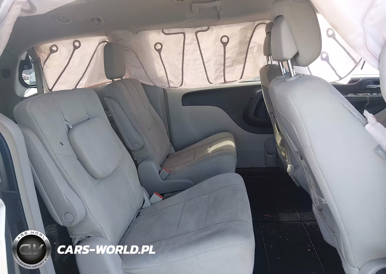 2011 Chrysler Town & Country Touring VIN:2A4RR5DG5BR771574 - 8