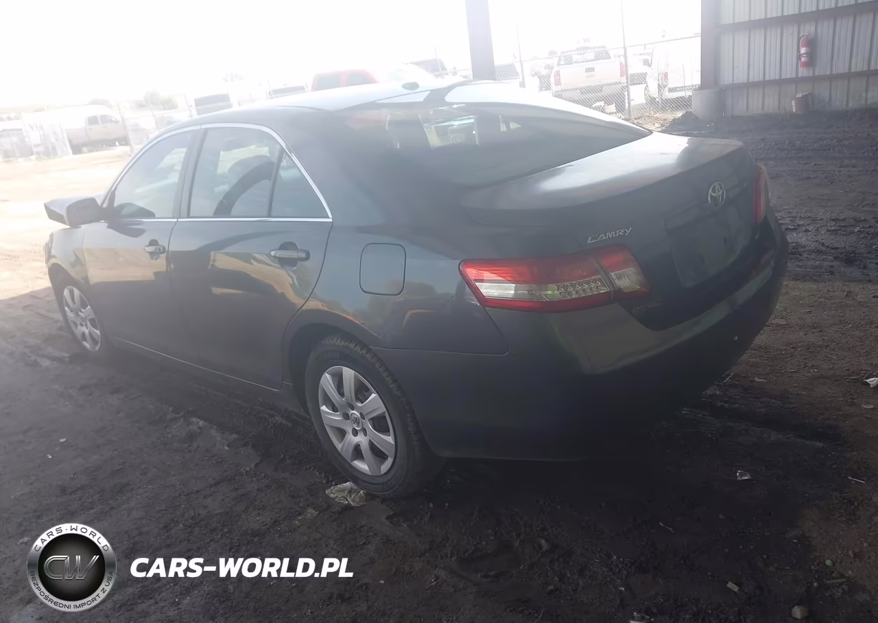 2010 Toyota Camry Le VIN:4T1BF3EK4AU046049 - 3