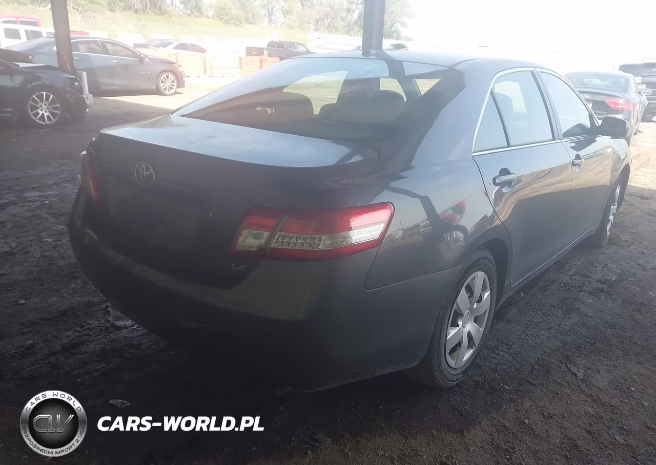 2010 Toyota Camry Le VIN:4T1BF3EK4AU046049 - 4