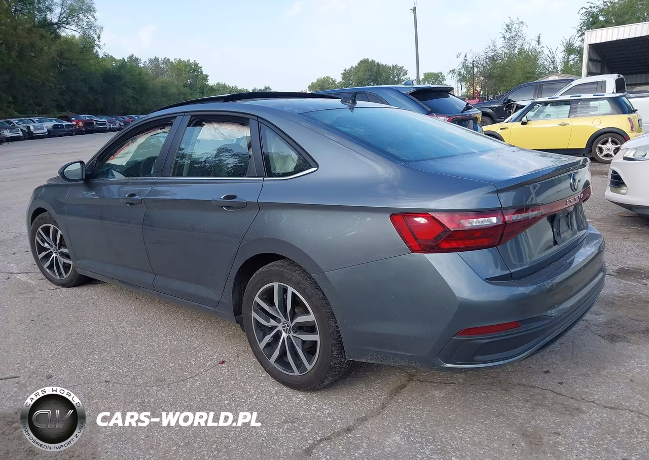 2025 Volkswagen Jetta 1.5T Se VIN:3VW7X7BUXSM017663 - 3