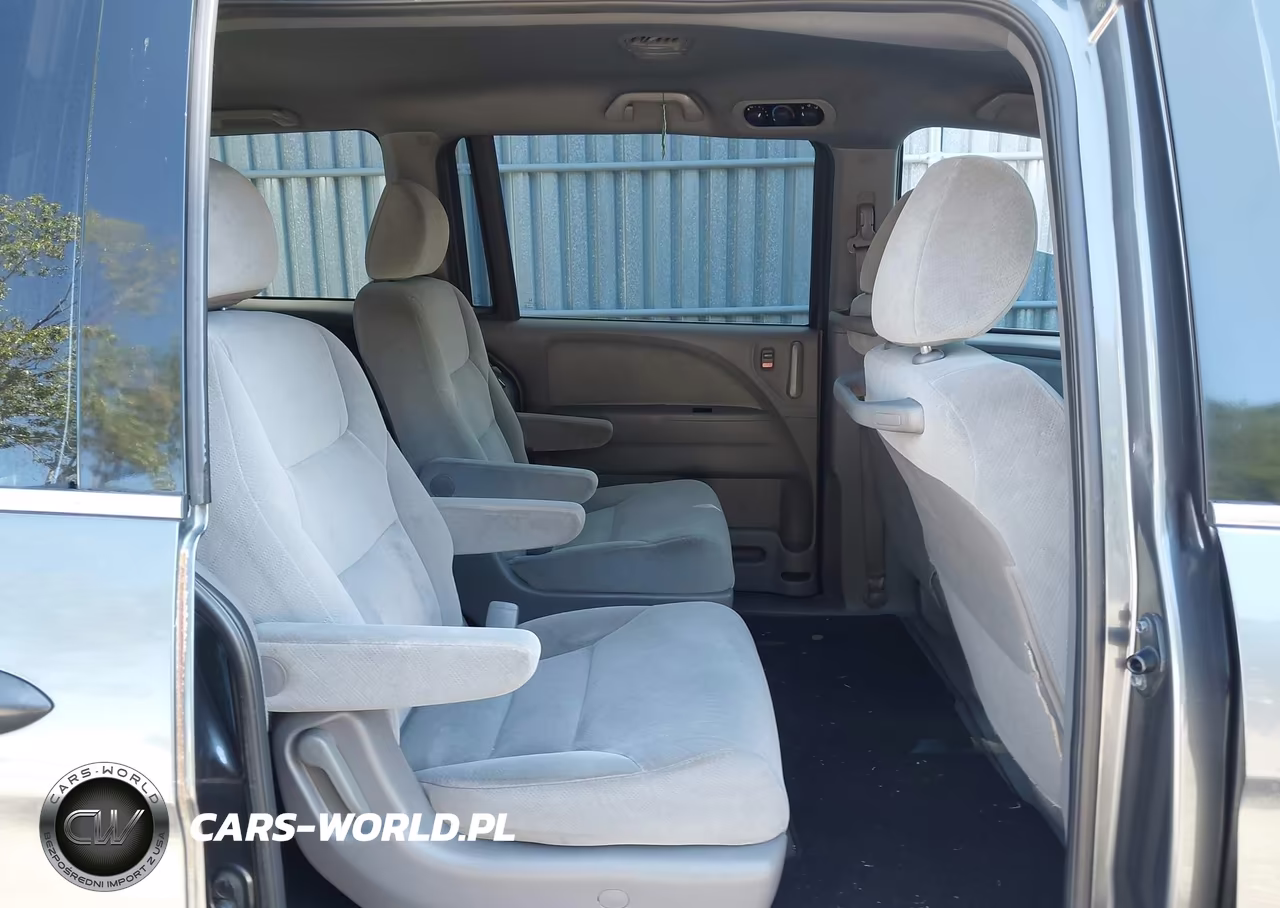2010 Honda Odyssey Lx VIN:5FNRL3H28AB079362 - 8