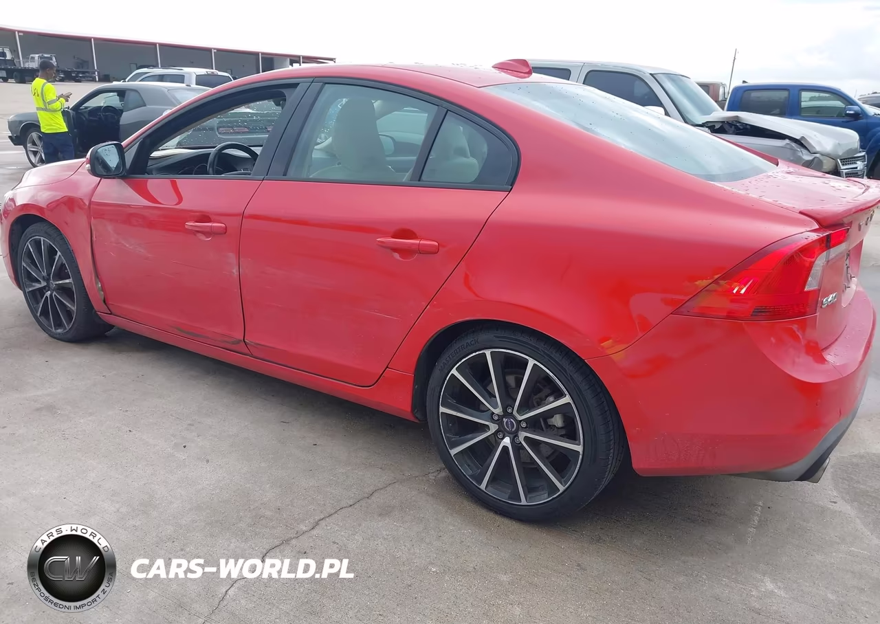 2017 Volvo S60 T5 Dynamic VIN:YV126MFLXH2439751 - 3