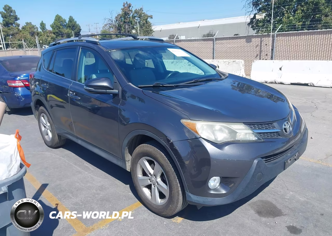 2014 Toyota Rav4 Xle – zdjęcie 1 z 17