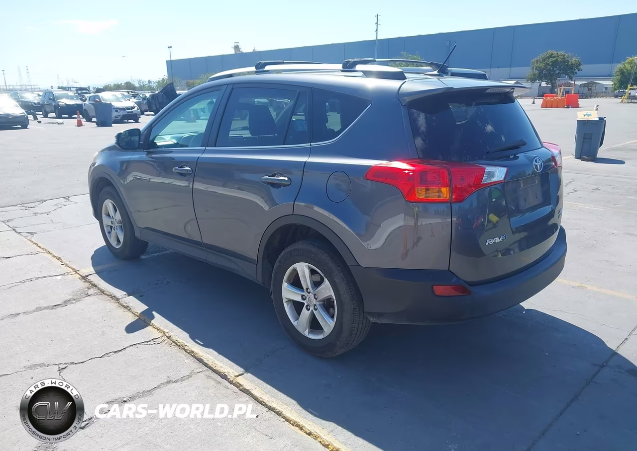 2014 Toyota Rav4 Xle VIN:2T3RFREV5EW165124 - 3