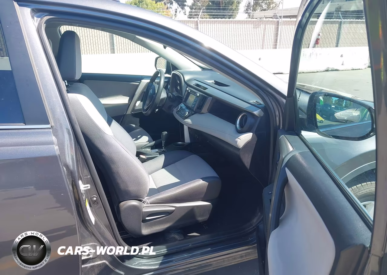 2014 Toyota Rav4 Xle VIN:2T3RFREV5EW165124 - 5