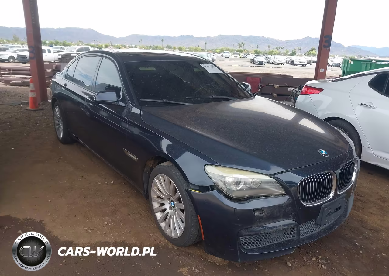 2012 BMW 740Li
