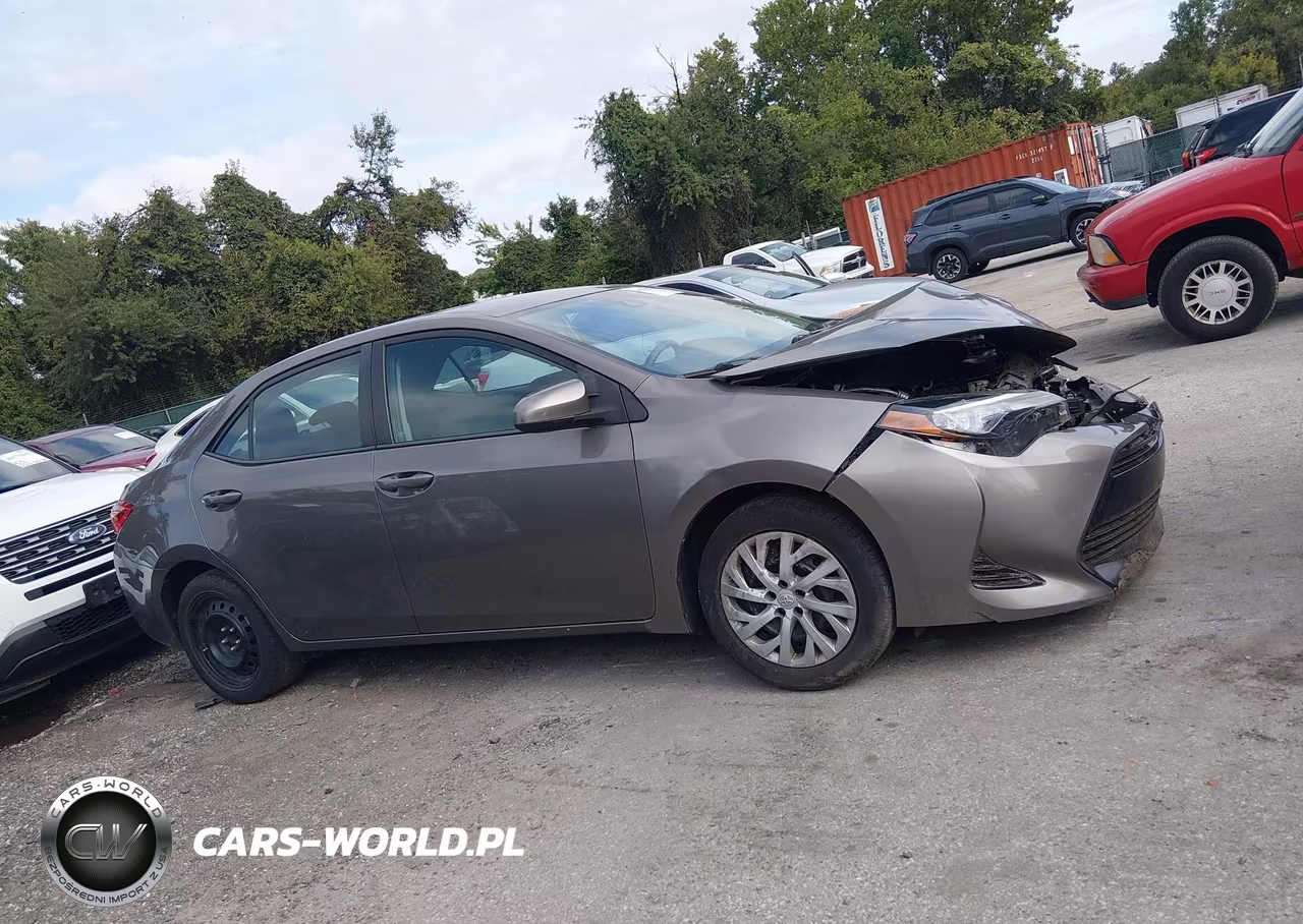 2017 Toyota Corolla Le VIN:2T1BURHE7HC901367 - 14