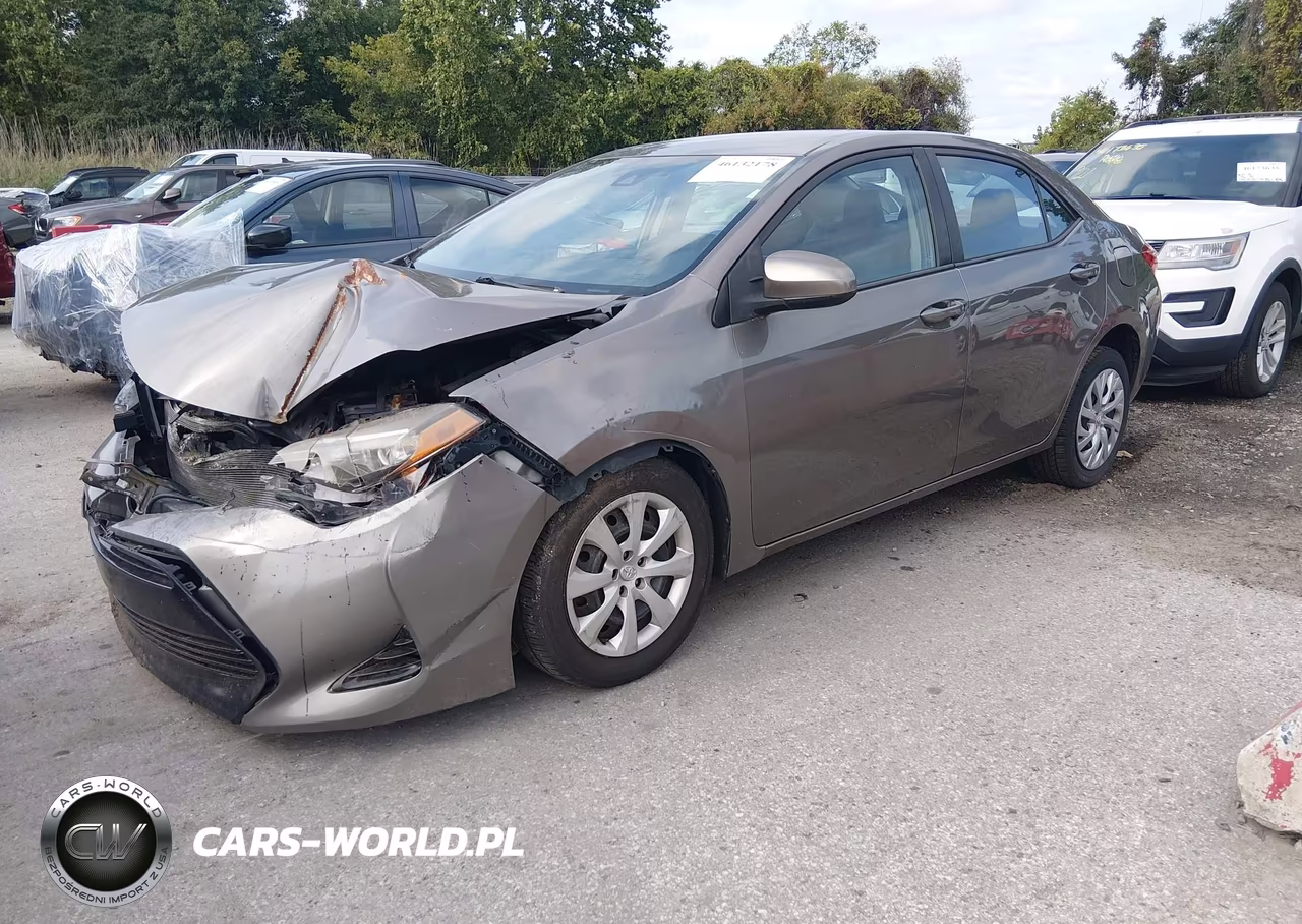 2017 Toyota Corolla Le VIN:2T1BURHE7HC901367 - 2