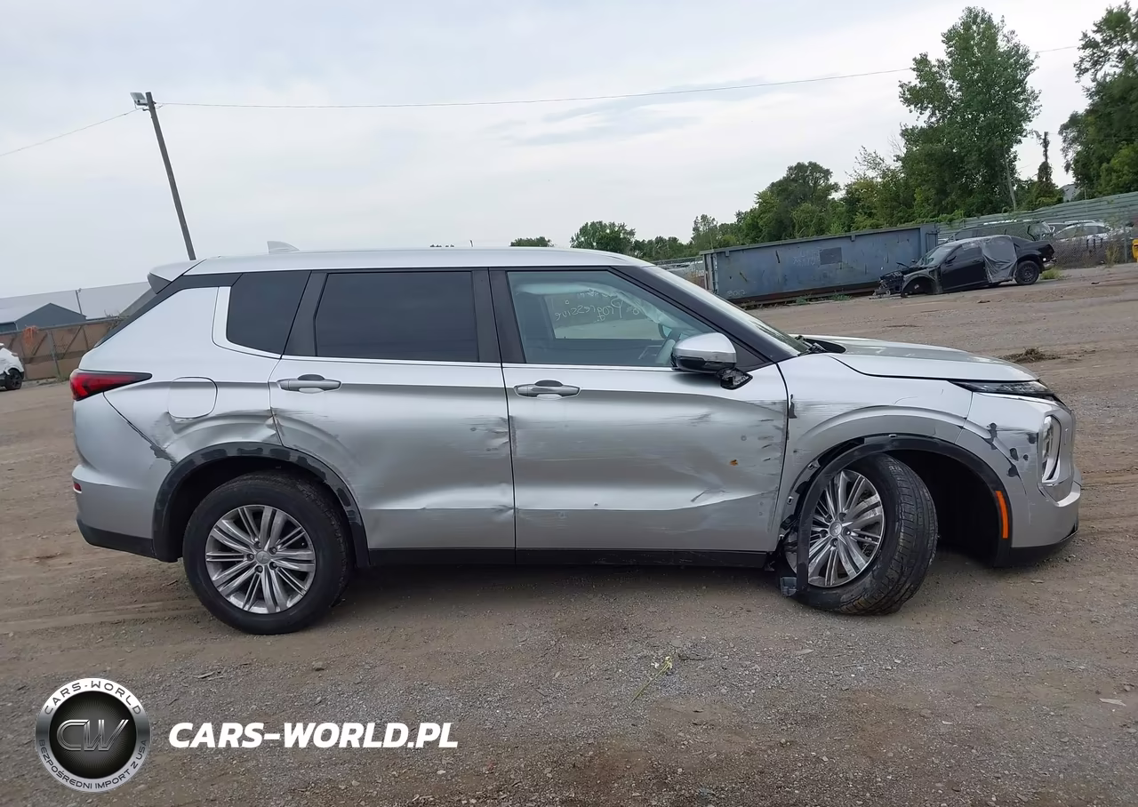2022 Mitsubishi Outlander Es 2.5 S-Awc VIN:JA4J4TA83NZ033747 - 13
