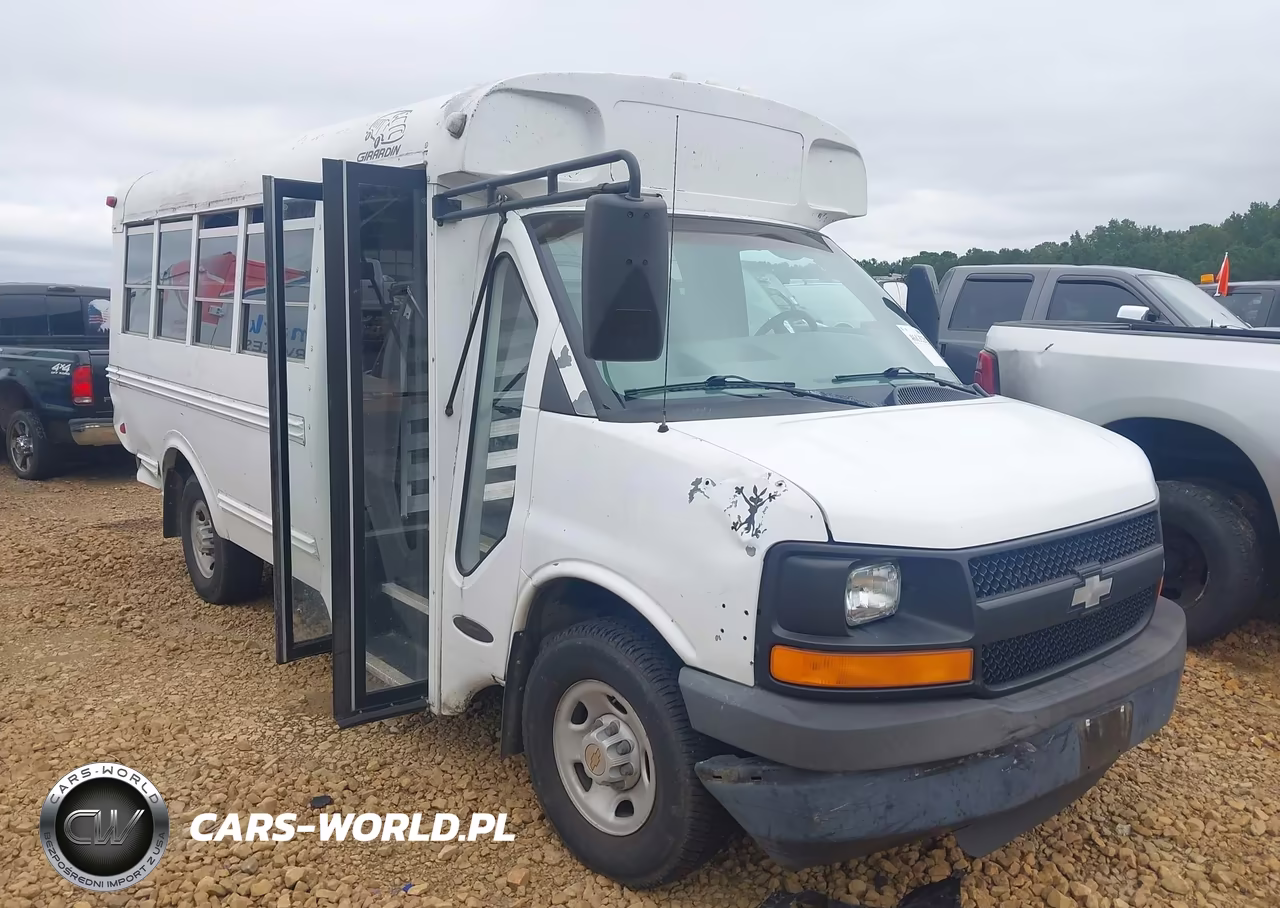 2003 Chevrolet Express Cutaway VIN:1GBHG31V431186302 - 11