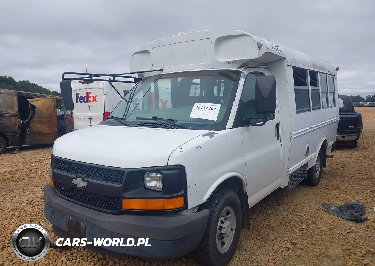 2003 Chevrolet Express Cutaway VIN:1GBHG31V431186302 - 14