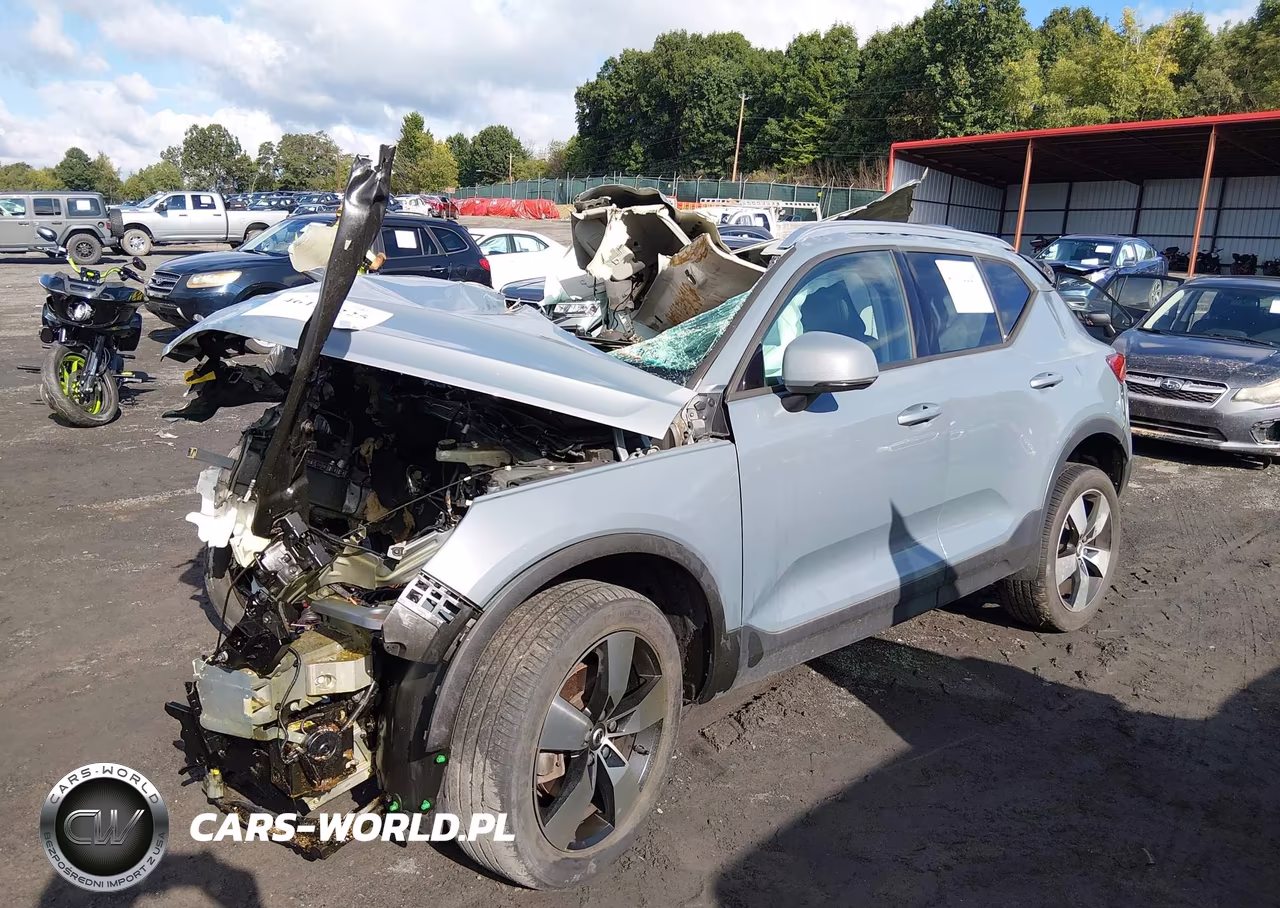 2020 Volvo Xc40 T5 Momentum VIN:YV4162UK8L2261473 - 2