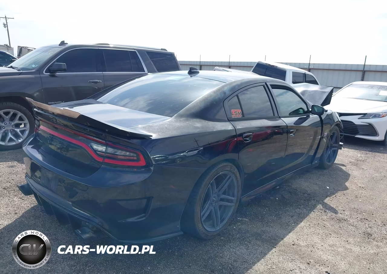2017 Dodge Charger R-T Scat Pack Rwd VIN:2C3CDXGJ1HH593095 - 4