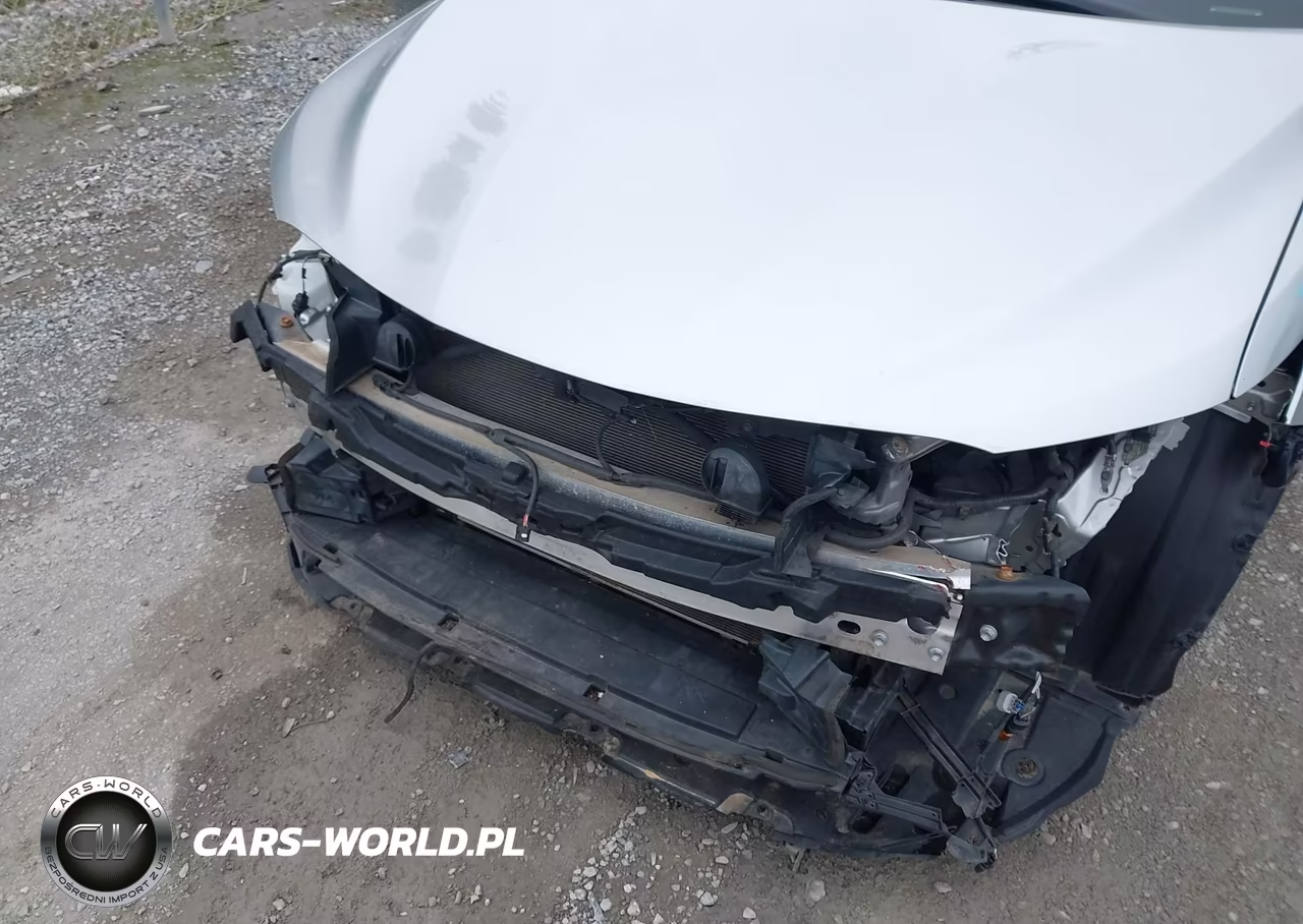 2018 Toyota Camry Le VIN:4T1B11HK1JU578910 - 6
