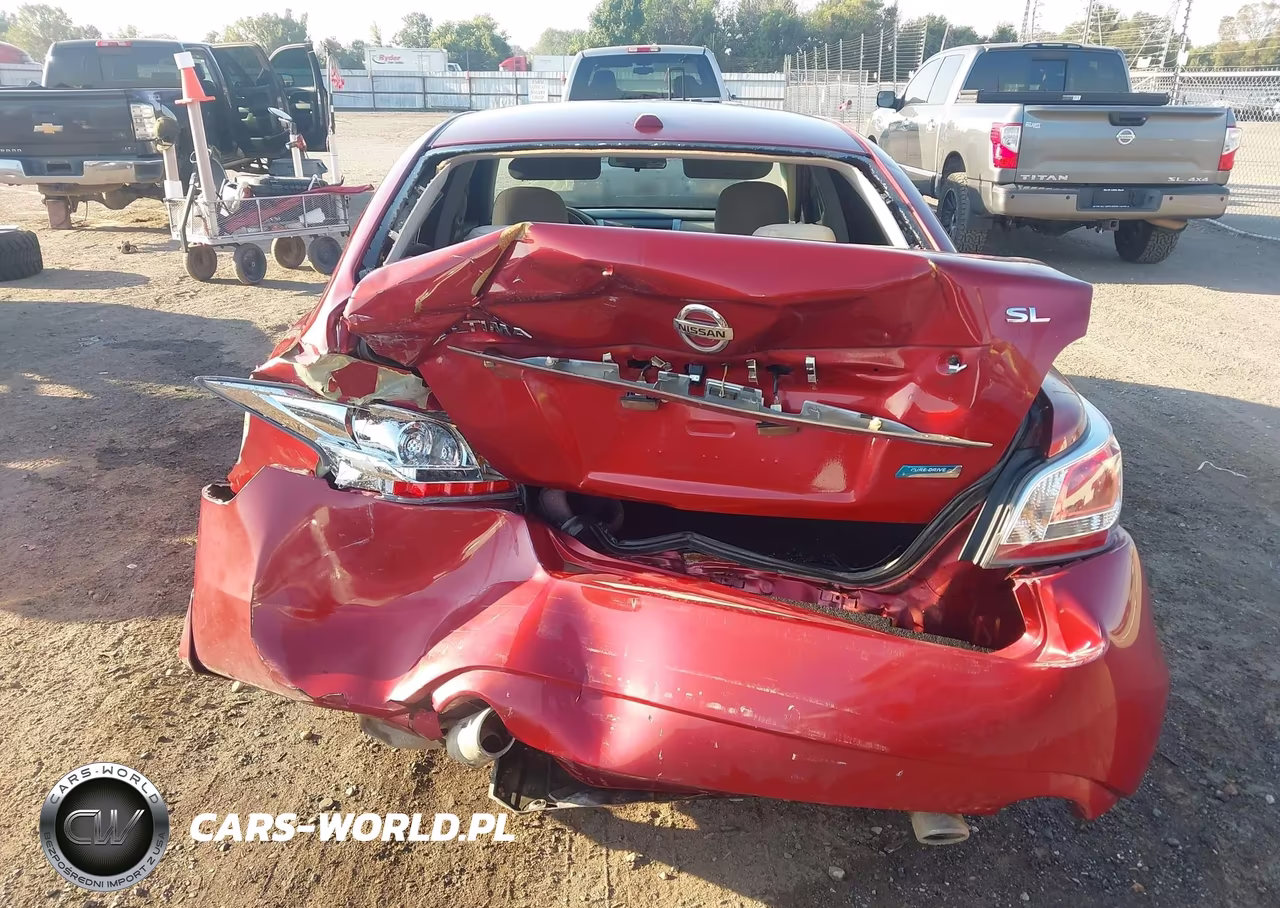2015 Nissan Altima 2.5 S VIN:1N4AL3AP5FC185829 - 16