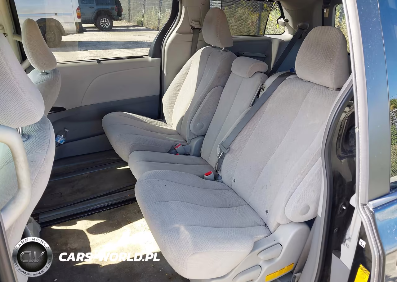 2014 Toyota Sienna Le V6 8 Passenger VIN:5TDKK3DC9ES428999 - 8
