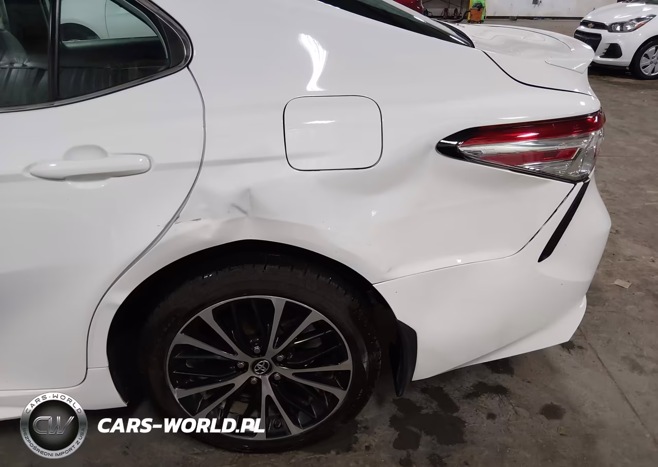 2020 Toyota Camry Se VIN:4T1M11AK3LU927779 - 18